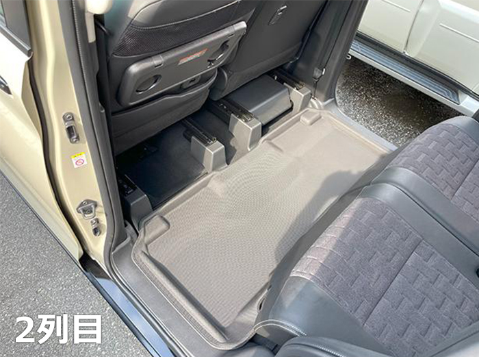 デリカミニ B3#A系専用 Clazzio 立体マット1台分(NEWタイプ)