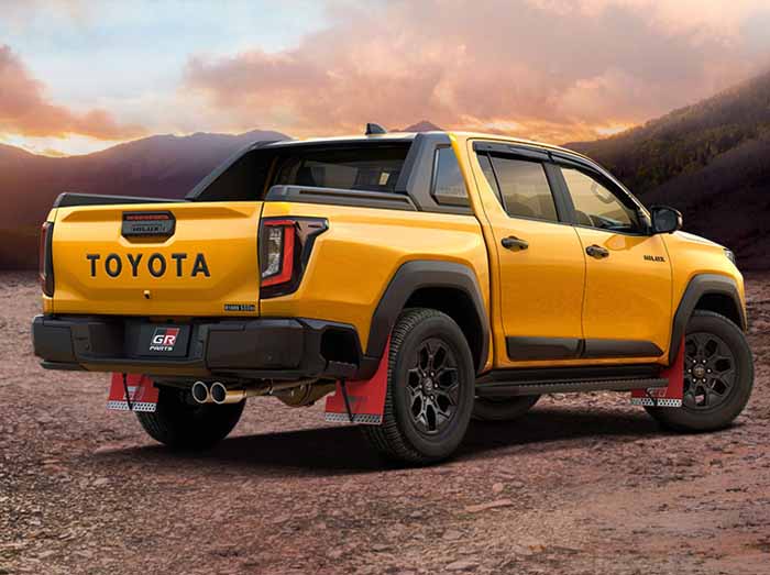ハイラックス専用 TRD GRドレスアップマフラー