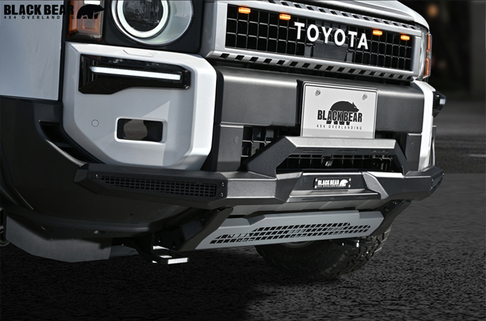 ランドクルーザー250系専用 BLACK BEAR フロントバンパーガード