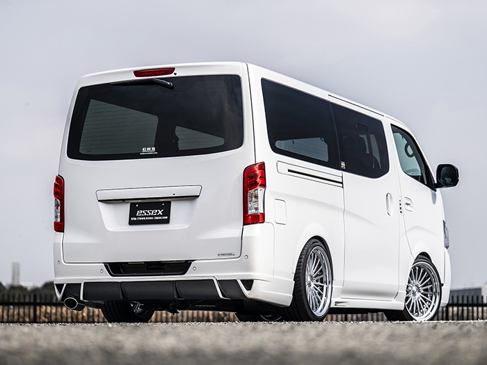 キャラバン 3型 標準ボディー専用 LEGARE リアバンパースポイラー