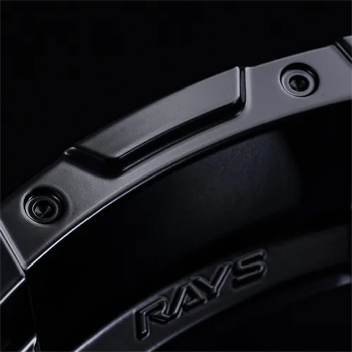 NV350 キャラバン専用 17インチ ホイール＆タイヤセット