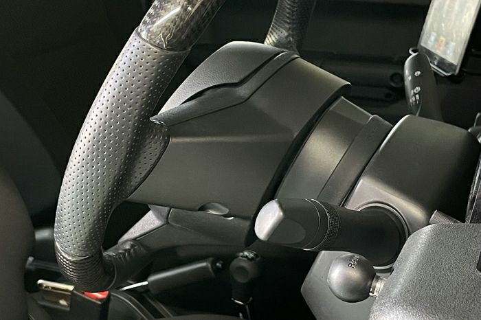 ジムニー JB64専用 NEOPLOT ステアリングスペーサーNEO を販売中 